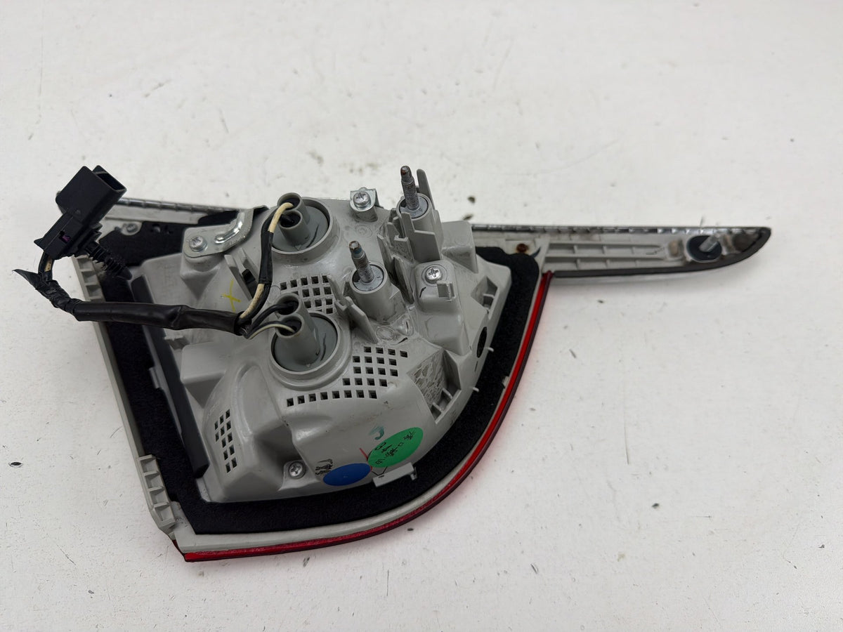 2012-2016 Buick Verano Rear Right Side Inner Trunk Lid Mounted Tail Light OEM