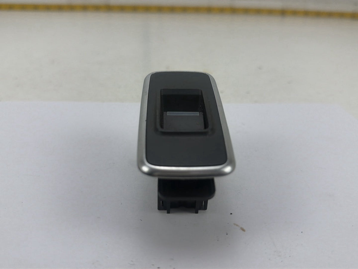 2017-2020 Jaguar F-Pace - Rear Right Passenger Side Door Window Switch OEM