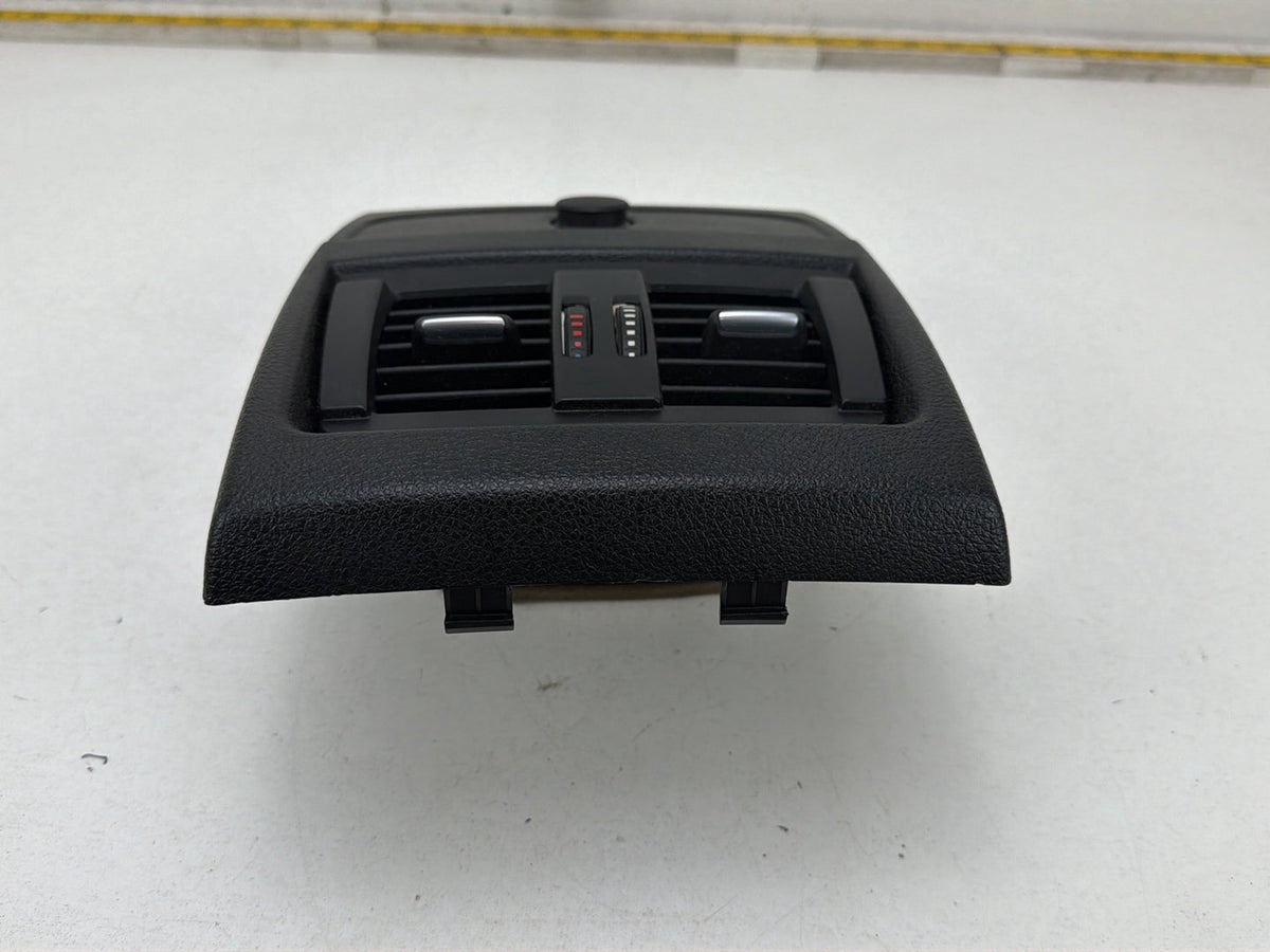 2014-2016 BMW 228i F22 Rear Center Console w/ Air Vent Trim Panel 9227886 OEM