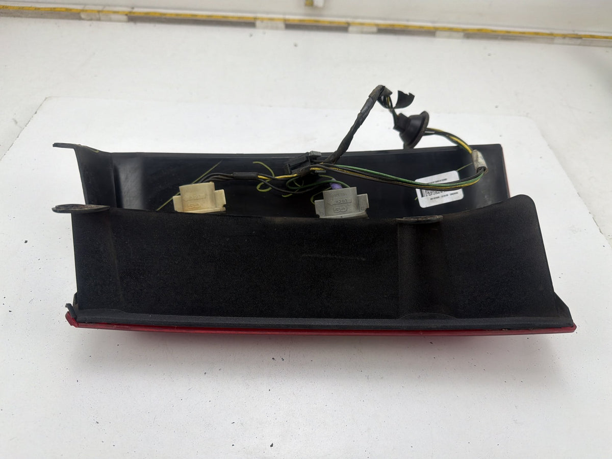 2003-2007 Chevrolet Express 3500 Rear Left Driver Side Tail Light 16530413 OEM
