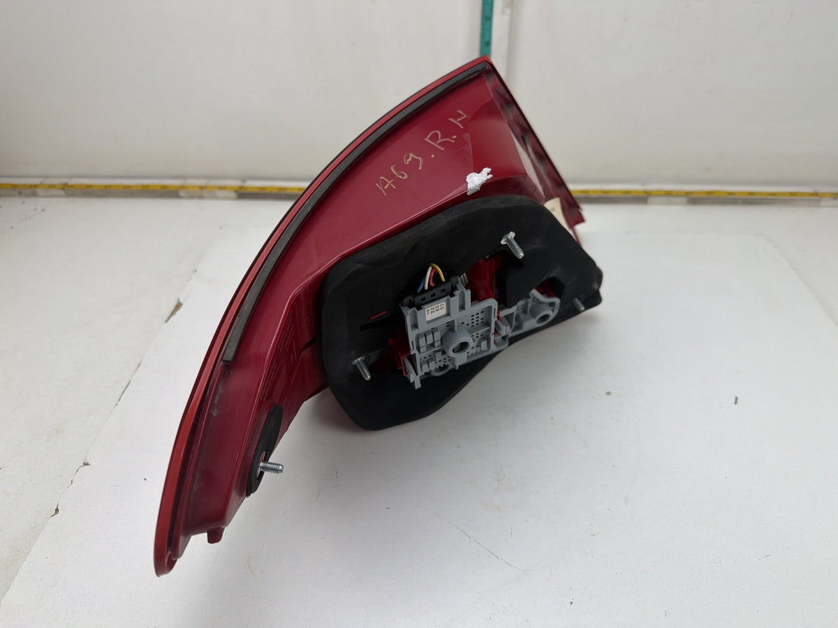 2012-2014 Mercedes-Benz C-Class W204 Rear Right Side Outer LED Tail Light OEM