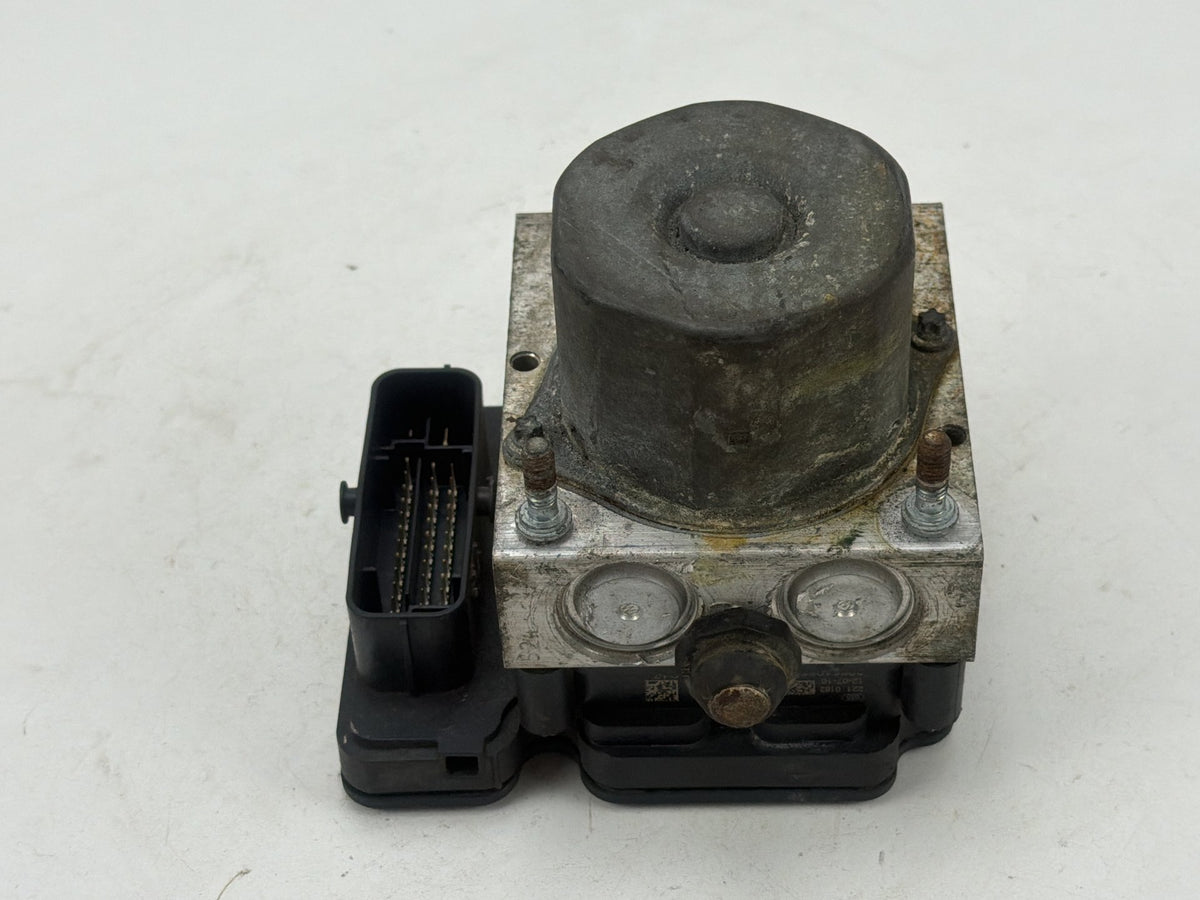 2013-2015 Ford Taurus Anti-lock Brake Abs Pump Module DG13-2C405-A OEM