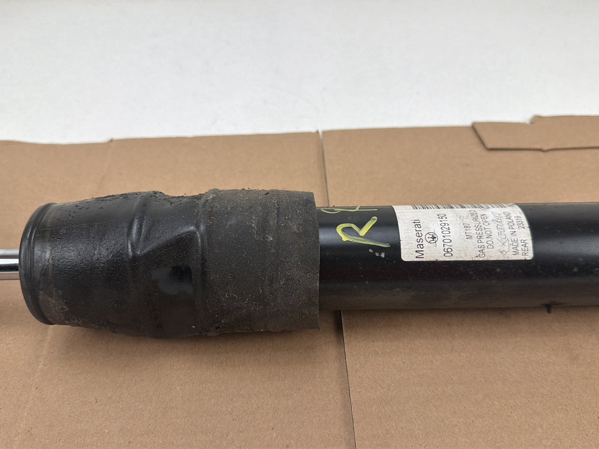 2014-2017 Maserati Ghibli M157 - Rear Right Side Shock Absorber 06701029150 OEM