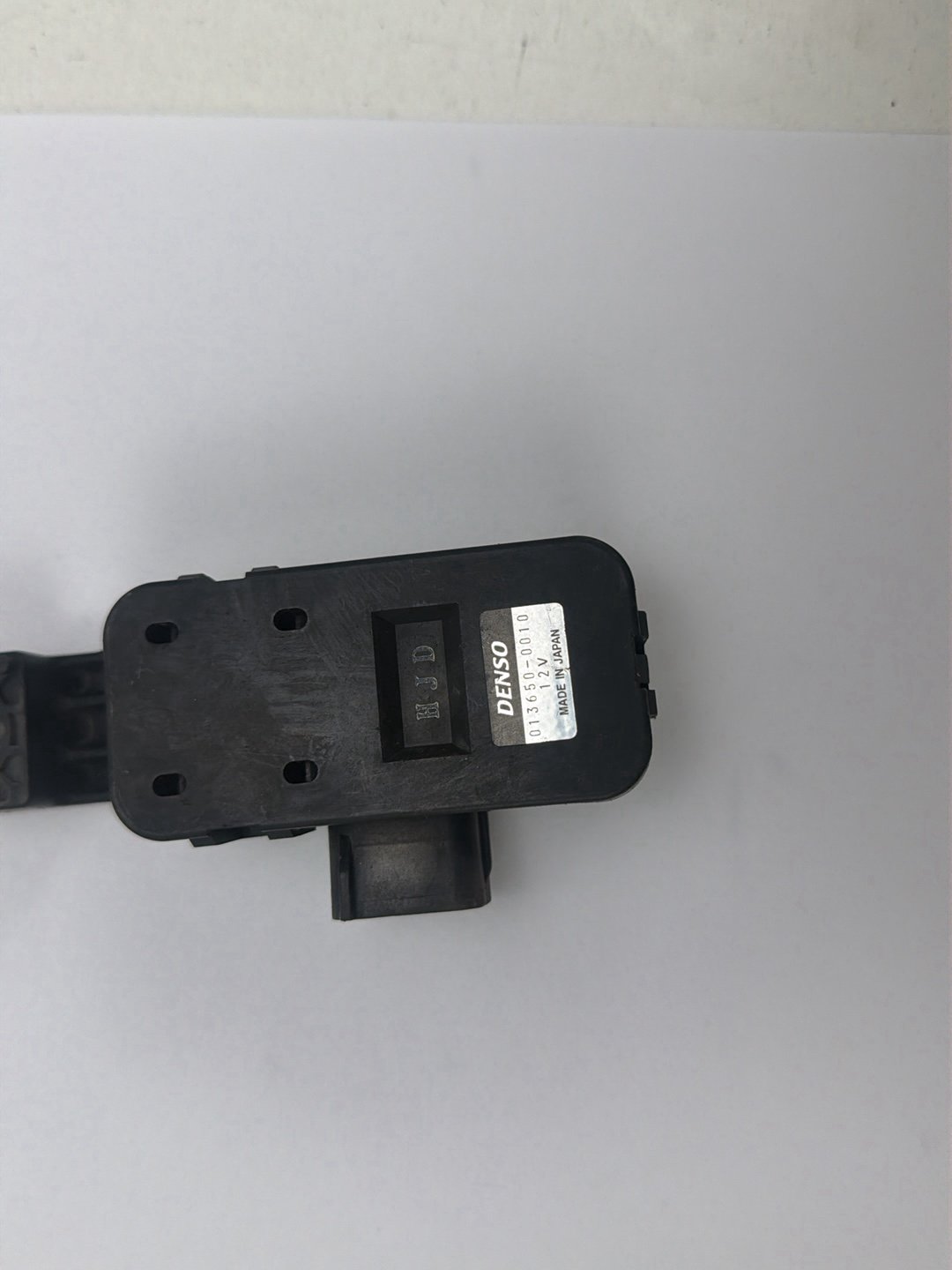 2007-2012 Lexus ES350 Exhaust Air Quality Control Sensor Module 013650-0010 OEM