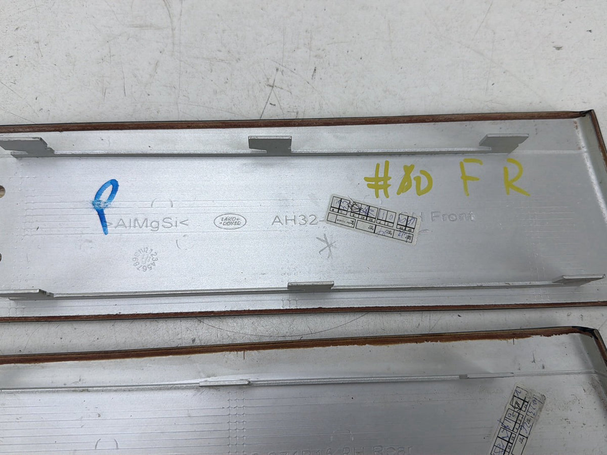 2010-2013 Land Rover Range Rover Front & Rear Right Door Trim AH32-274B16-RH OEM