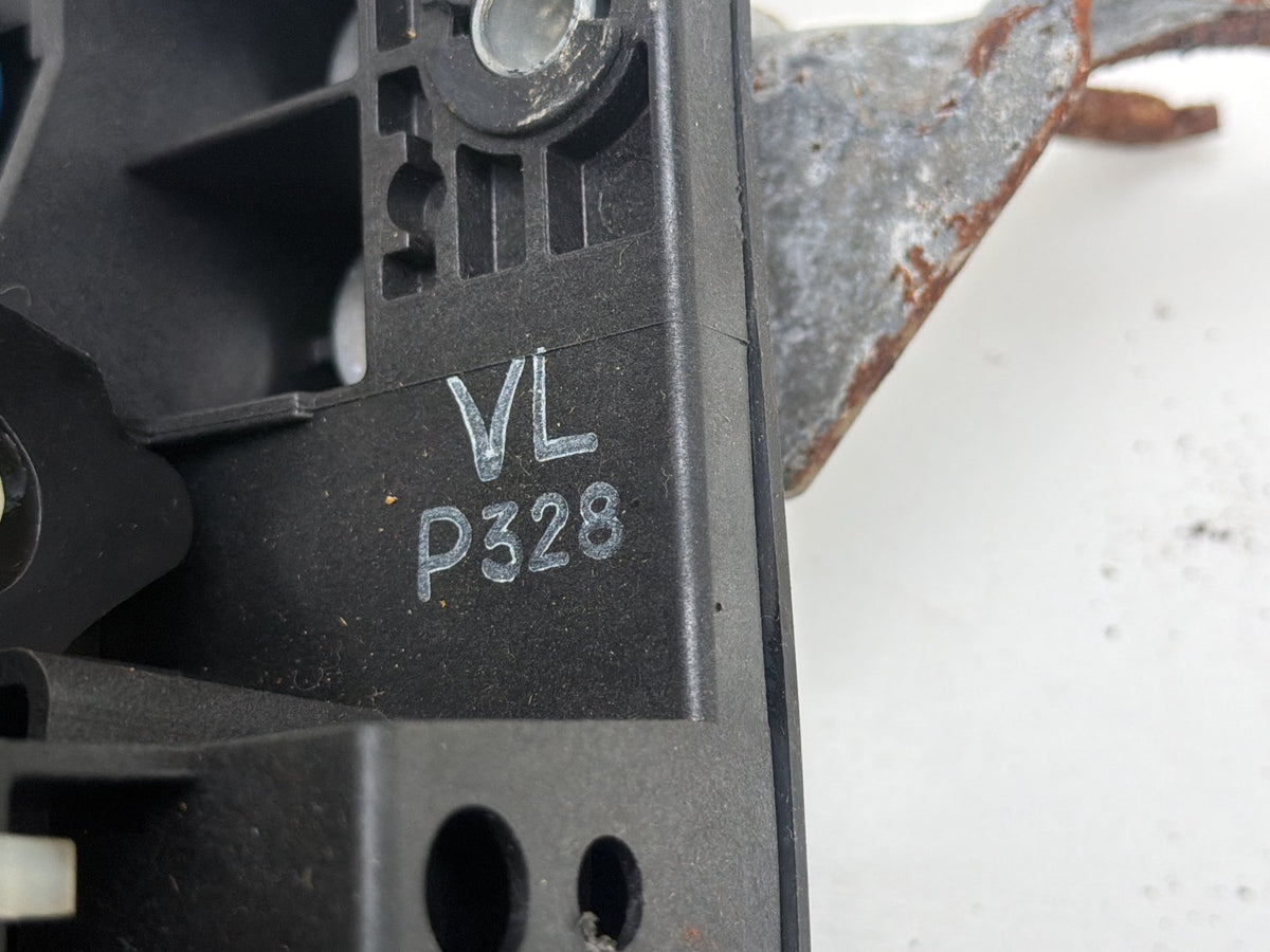 2016 Subaru Impreza Automatic Tranmission Gear Shifter Selector Assembly OEM