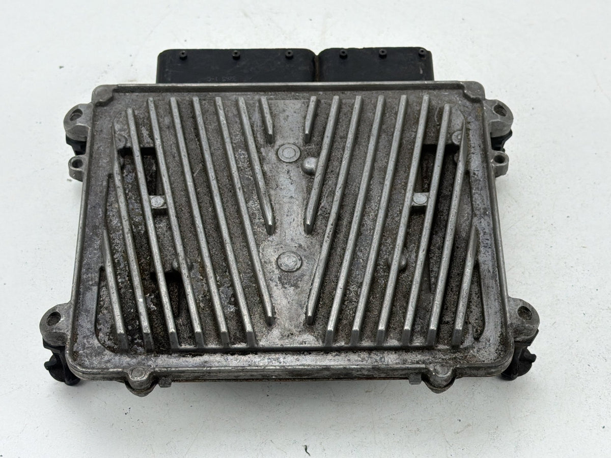 2006 Mercedes-Benz E350 Engine Computer Control Module Unit ECU A2721531679 OEM