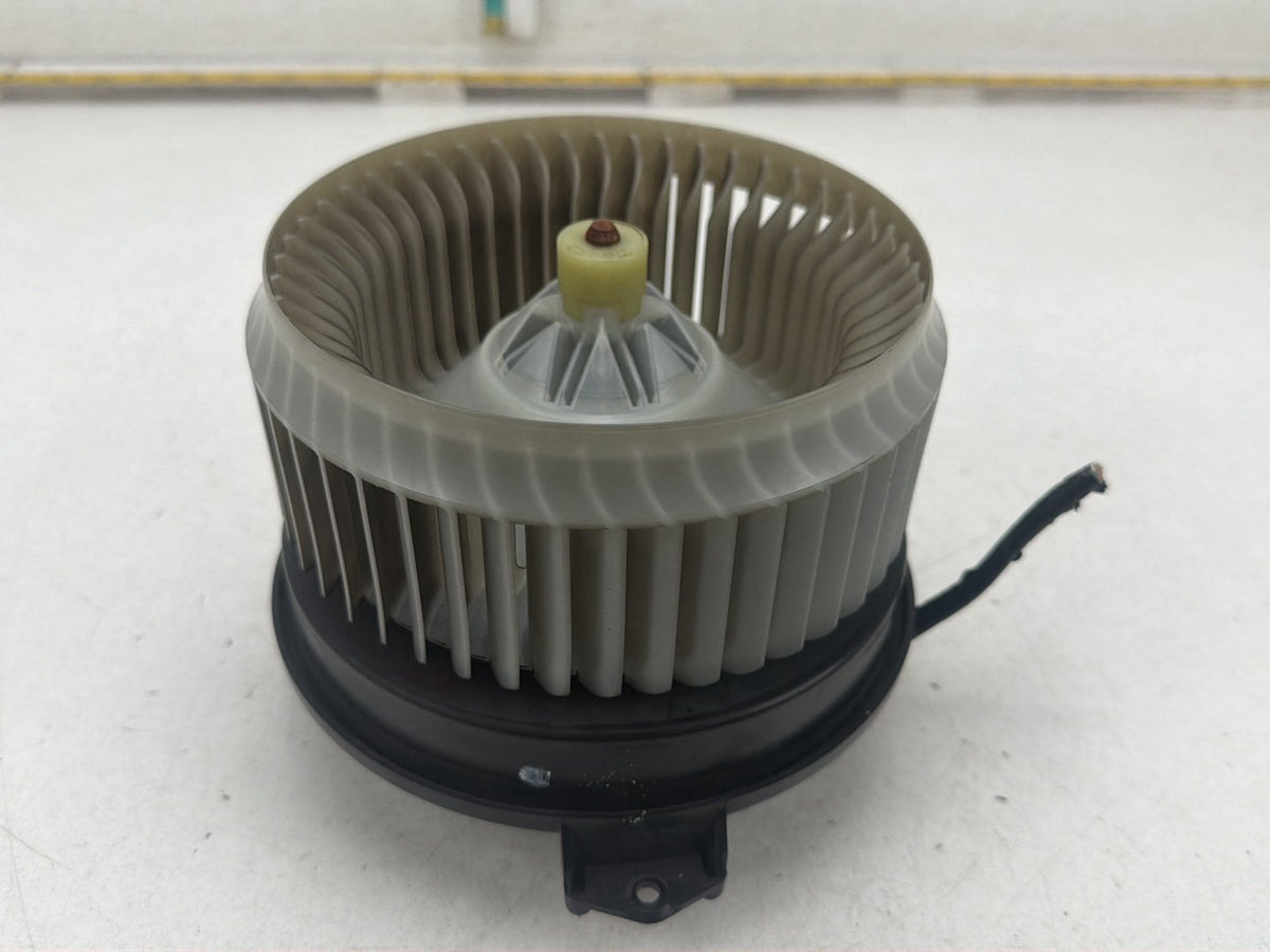 2013-2017 Honda Accord Heater Blower Fan Motor 12V OEM
