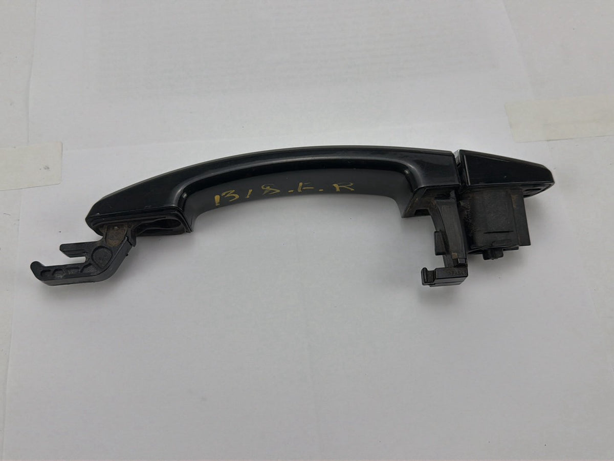 2010-2016 Cadillac SRX Front Right Passenger Side Exterior Door Handle OEM
