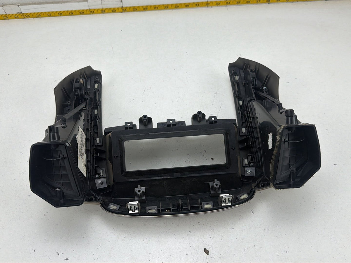 2010-2013 Buick LaCrosse Front Center Dash Air Vent Grille OEM