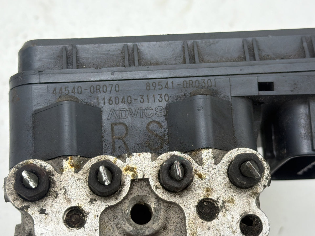 2004-2007 Nissan Murano ABS Anti-Lock Brake Pump Module 44540-0R070 OEM