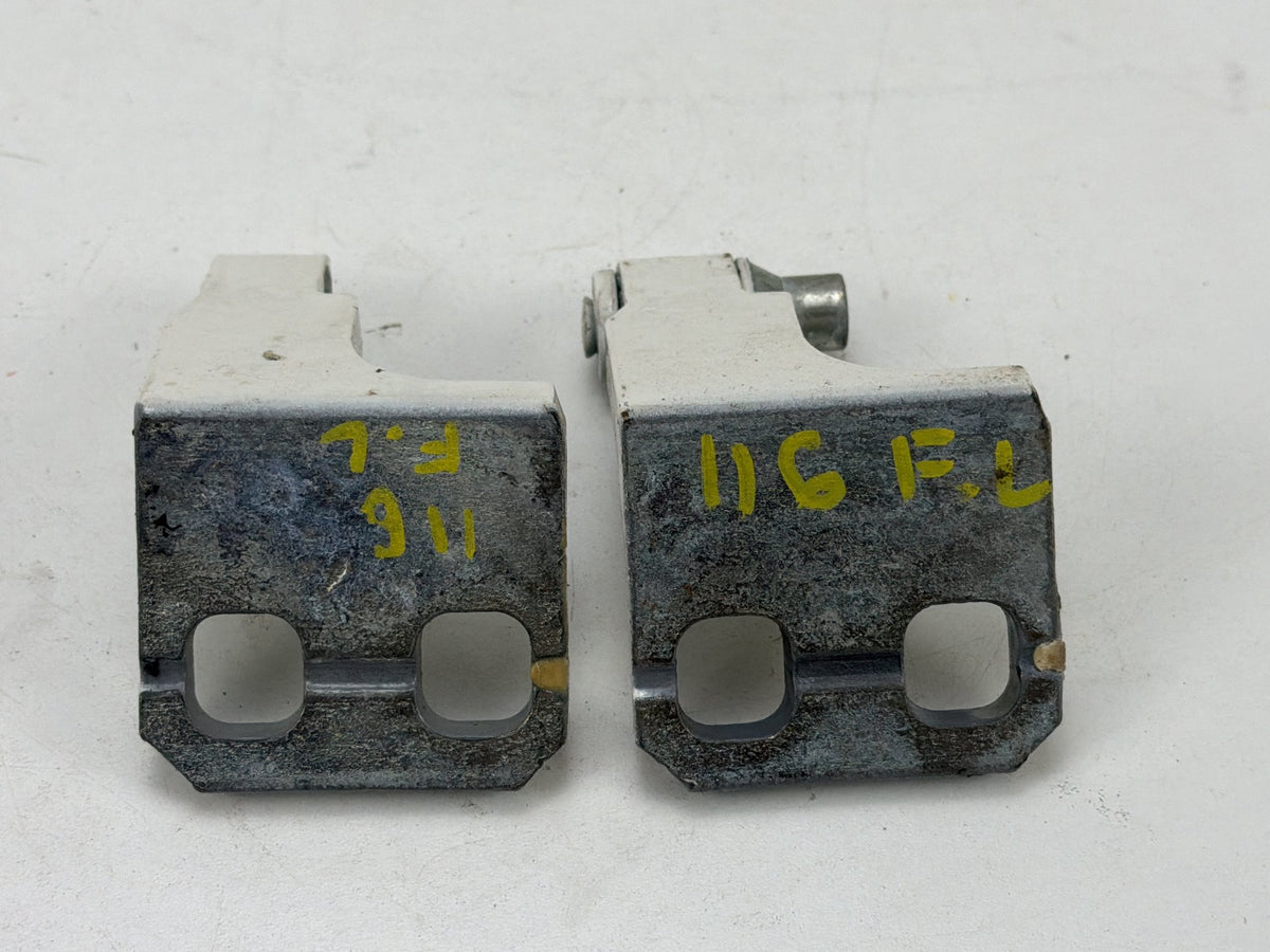 2014-2015 Maserati Ghibli III M157 Front Left Door Hinge Lower & Upper Set OEM
