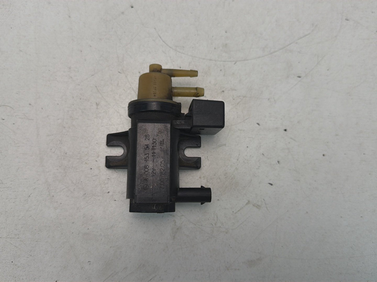 2011-2013 Mercedes-Benz S-Class W221 Pressure Transducer Vacuum Valve A0081535428 OEM