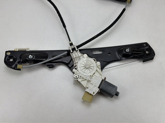 2012-2014 BMW X1 E84 Right Front Window Regulator/Motor 2990294 OEM