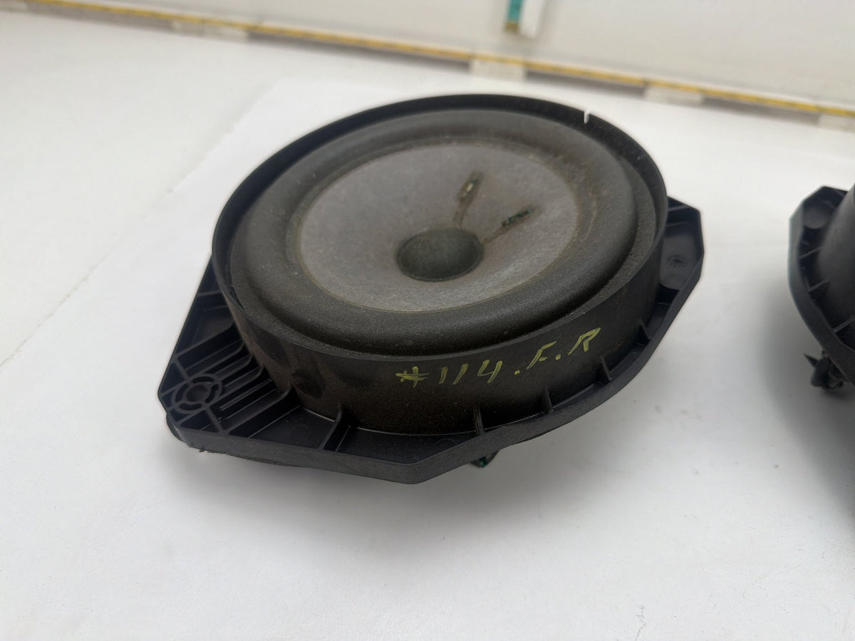 2007-2014 GMC DENALI GMT900 Front Left Right Door Audio Radio Speaker Bose OEM