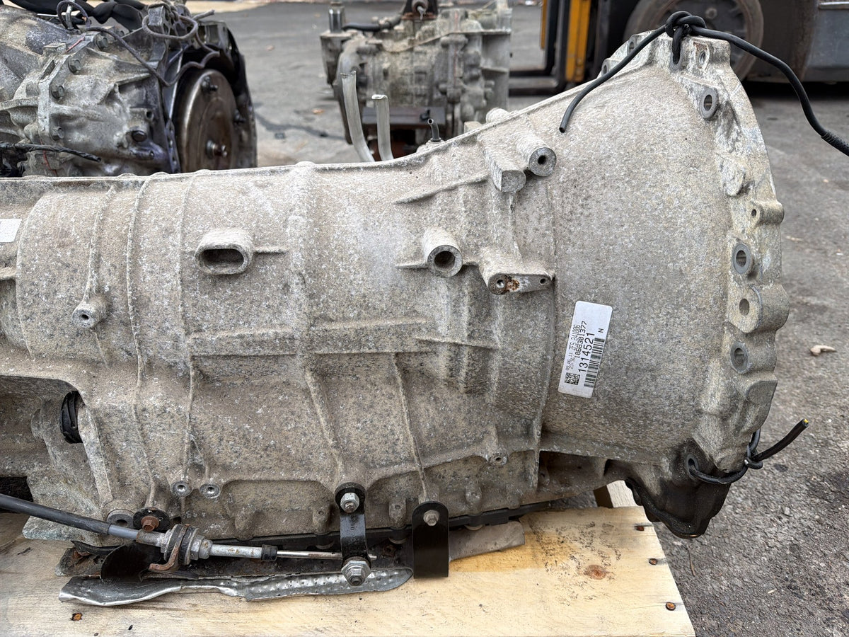 2010-2013 Land Rover Range Rover 5.0L V8 Automatic Transmission LR019164 OEM