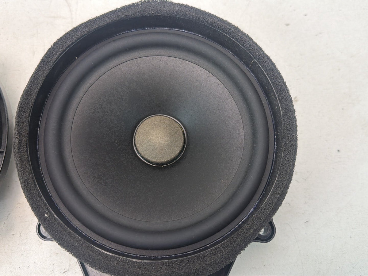 2012-2013 Land Rover Range Rover Sport Front Left/Right Door Audio Speaker OEM