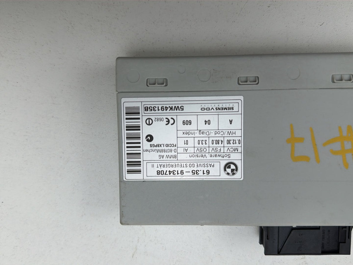 2012-2014 BMW X1 E84 Keyless Entry Control Module 9134708 OEM