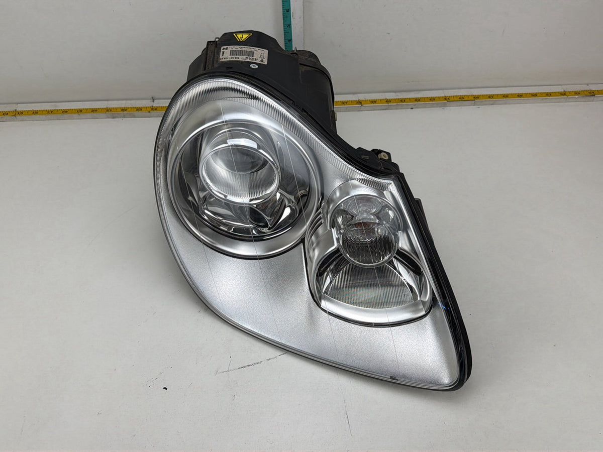 2004 Porsche Cayenne 9PA SUV Right Headlamp 89307745 OEM