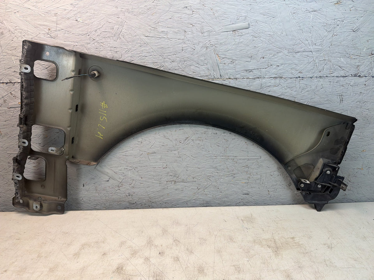 2006-2012 Land Rover Range Rover Front Left Driver Side Fender Panel OEM