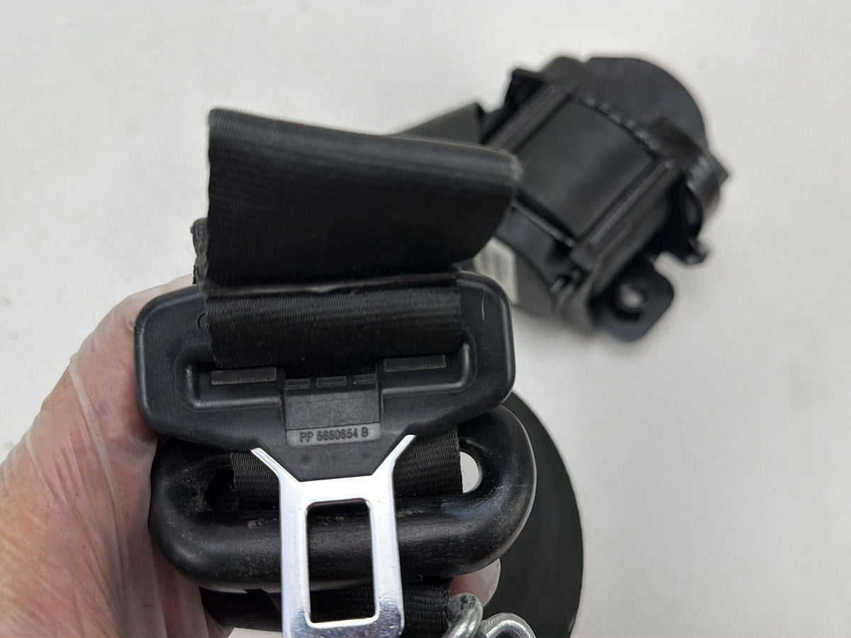 2012-2014 Ford Focus MK2 Left Front Driver Side Seat Belt Retractor OEM