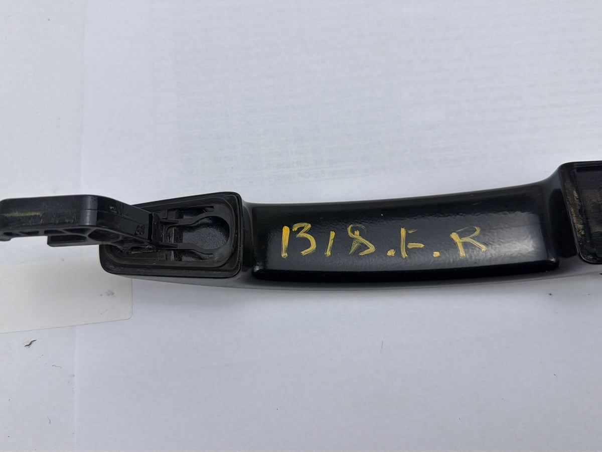 2010-2016 Cadillac SRX Front Right Passenger Side Exterior Door Handle OEM