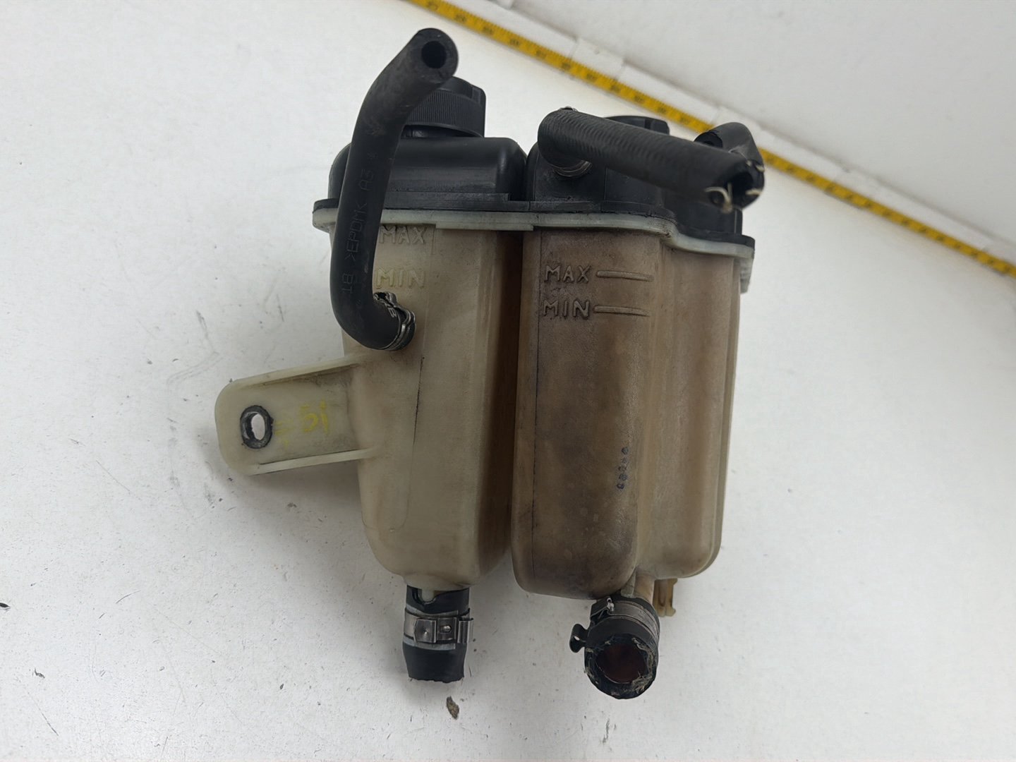 2014-2017 Maserati Ghibli Expansion Tank Coolant Bottle Reservoir 670031651 OEM