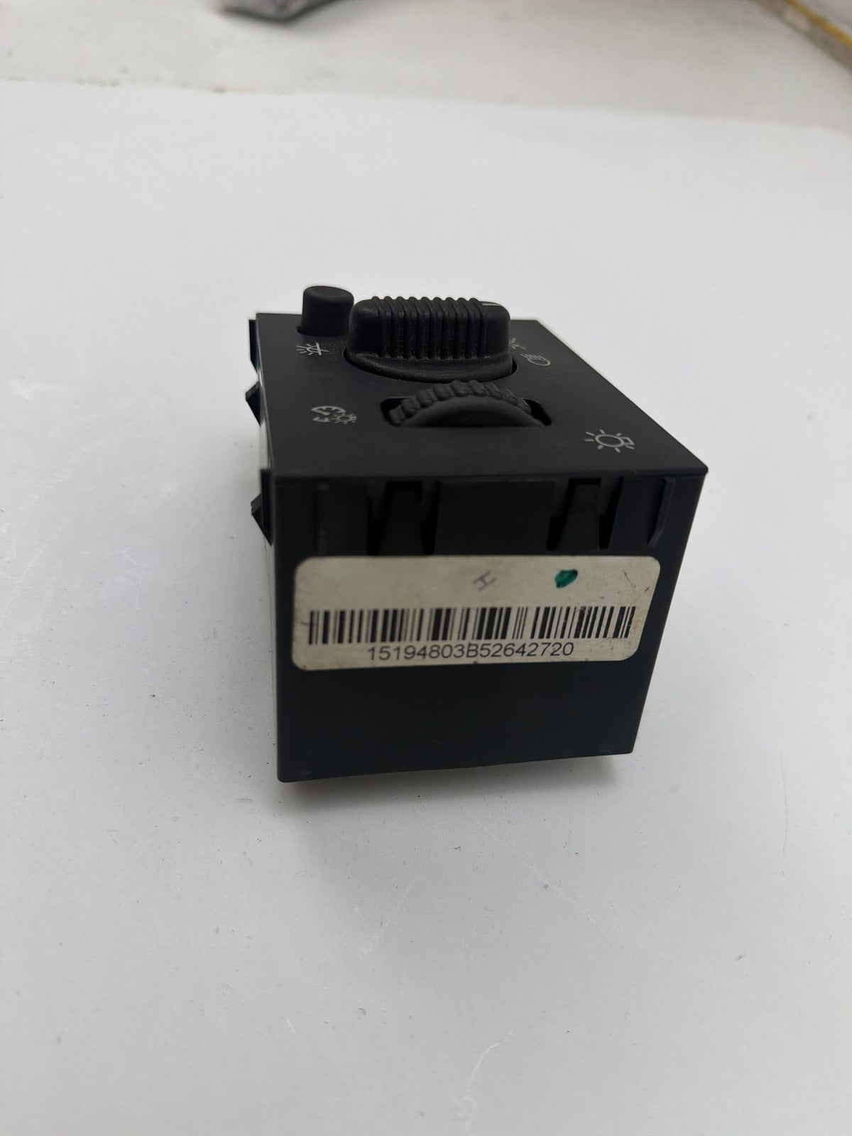 2003-2006 Chevrolet Tahoe Headlight Dimmer Control Switch 15194803 OEM