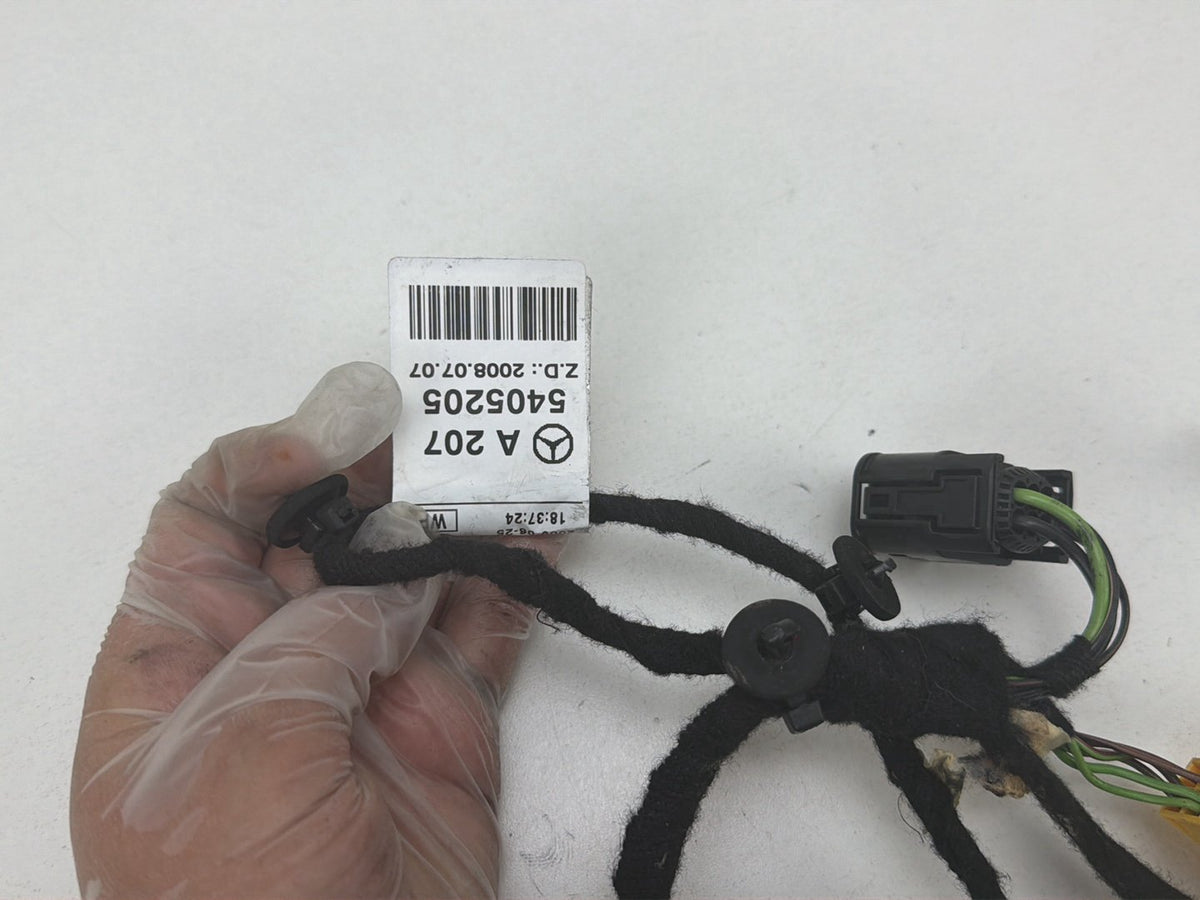 2010-2013 Mercedes-Benz E-Class-Left Front Wiring Harness Loom A2075405205 OEM