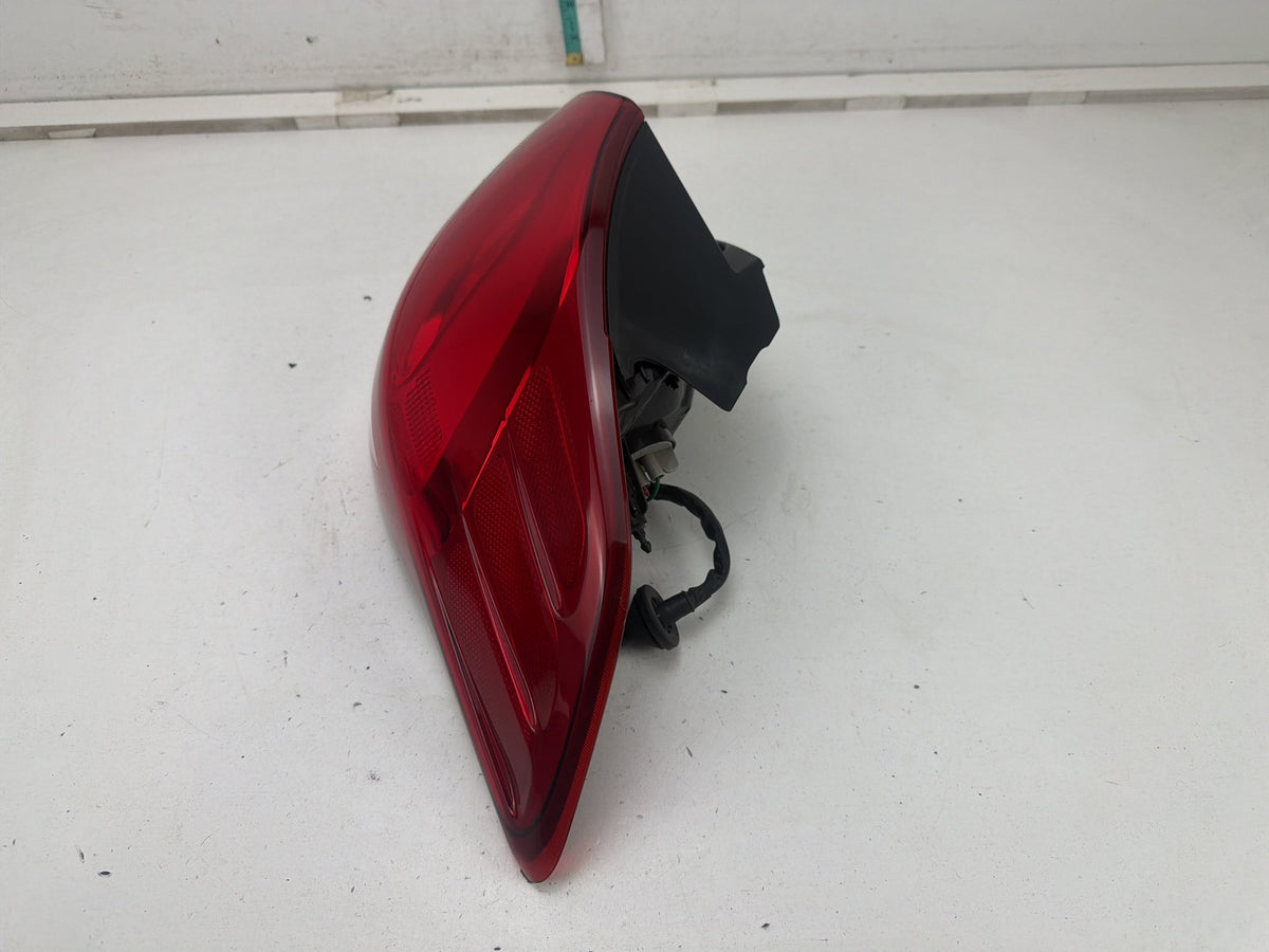 2014-2016 Kia Forte Rear Right Passenger Quarter Outer Tail Light Lamp OEM