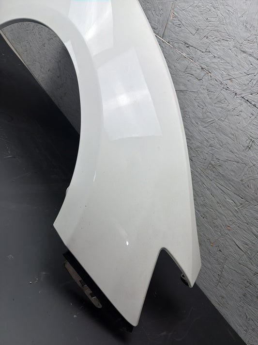 2014-2017 Maserati Ghibli Right Front Passenger Side Fender Panel 670008304 OEM