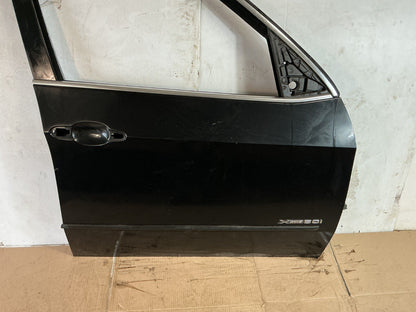 2007- 2013 BMW X5 xDrive50i Front Right Passenger Side Door Shell Panel OEM.