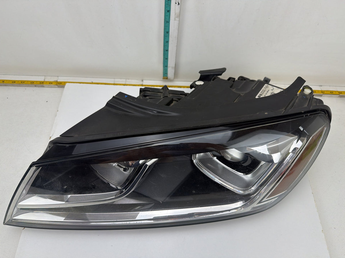 2015-2017 Volkswagen Touareg Front Left Driver Side Headlight Lamp Assembly OEM