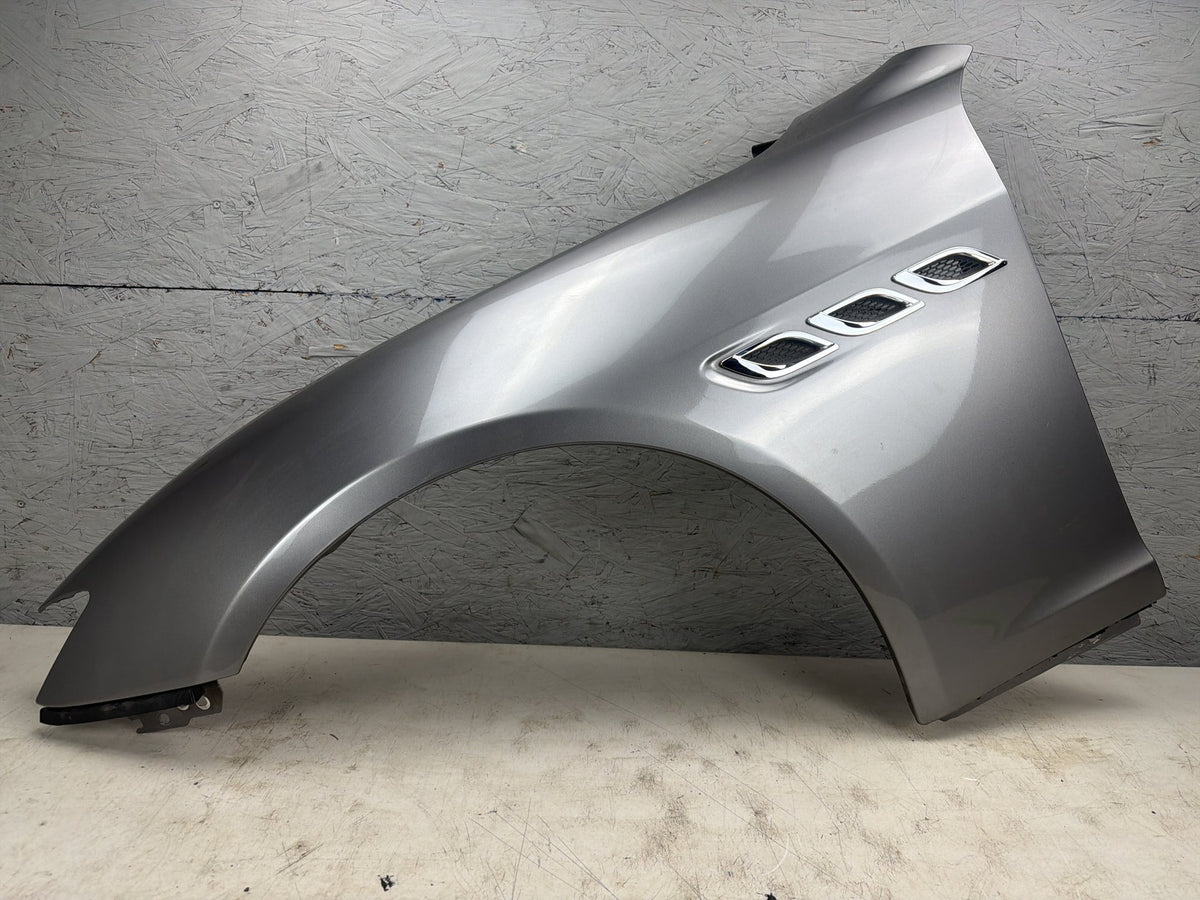 2014-2017 Maserati Quattroporte M156 Left Front Driver Side Fender Cover OEM