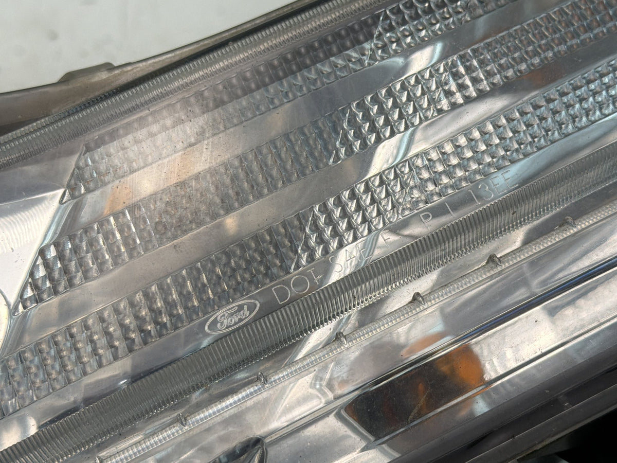 2013-2016 Ford Escape Right Passenger Turn Signal Fog Light Lamp 914531080 OEM