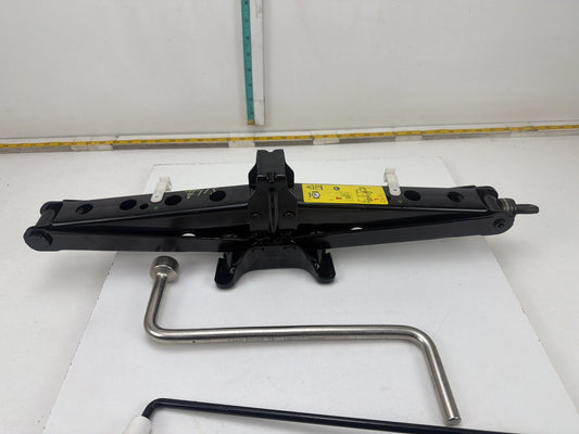 2010-2013 Land Rover Range Rover Emergency Spare Tire Jack/Tool Kit 6753664 OEM