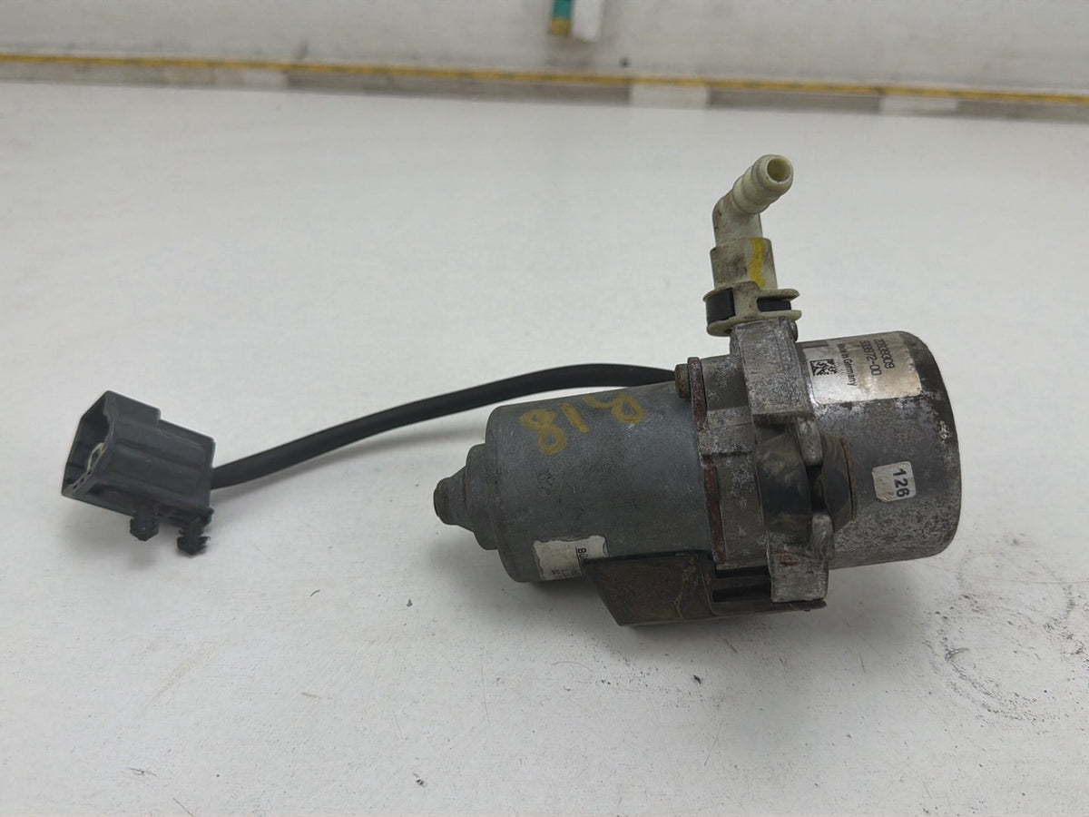 2012-2016 BMW 528i F10 Electric Brake Booster Vacuum Pump 20939309 OEM