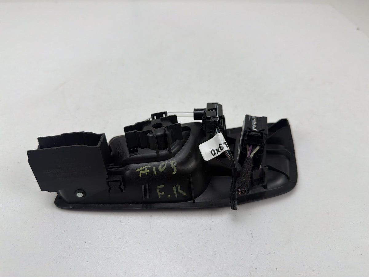 2013-2018 Ford C-Max Right Front Door Interior Handle CJ54-R22600-CCW OEM