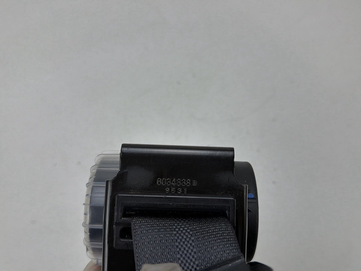 2015-2019 Nissan Sentra Rear Centre 2nd Row Seat Belt Retractor 646401563A OEM