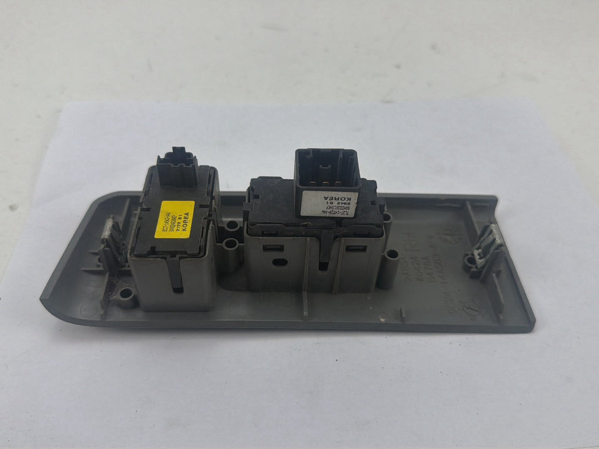 2009-2014 Ford E-250 Right Door Window Switch w/ Bezel 9C24-14A563-AFW OEM