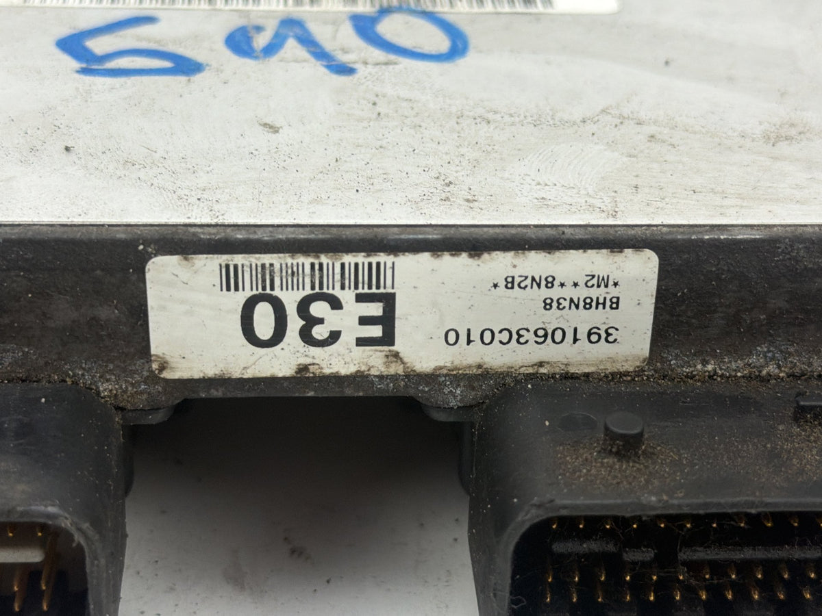 2009-2011 Hyundai Genesis Engine Computer/ ECU Control Module 39106-3C010 OEM