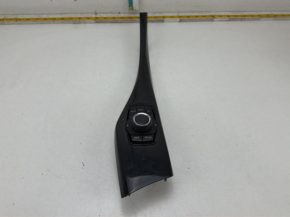 2014-2016 BMW 228i F22 Centre Console iDrive Control Switch w/ Bezel Trim OEM