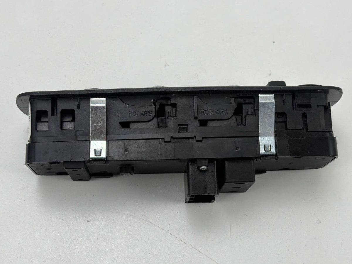 2014-2021 Maserati Quattroporte Front Left Side Window Switch 670025406 OEM