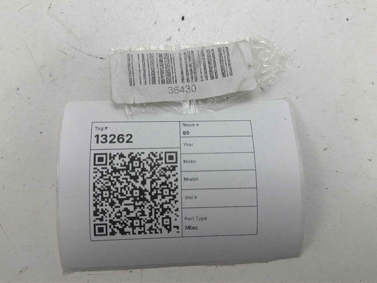 2012-2014 Mercedes-Benz C250 Coupe Multimedia Interface Module A1729009302 OEM