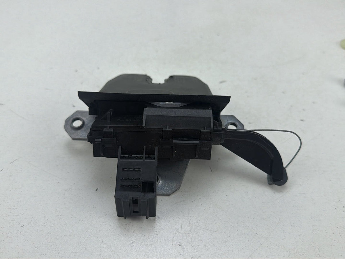 2012-2018 Ford Focus MK2 Rear Trunk Lid Lock Latch Actuator BME1A442A66CA OEM