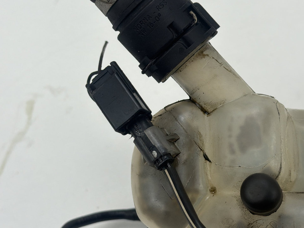 2011-2016 BMW 550i xDrive Engine Coolant Recovery Expansion Tank Reservoir OEM