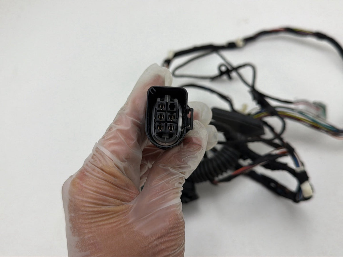 2014-2015 BMW X1 E84 Door Wire Connector 540617-10 OEM