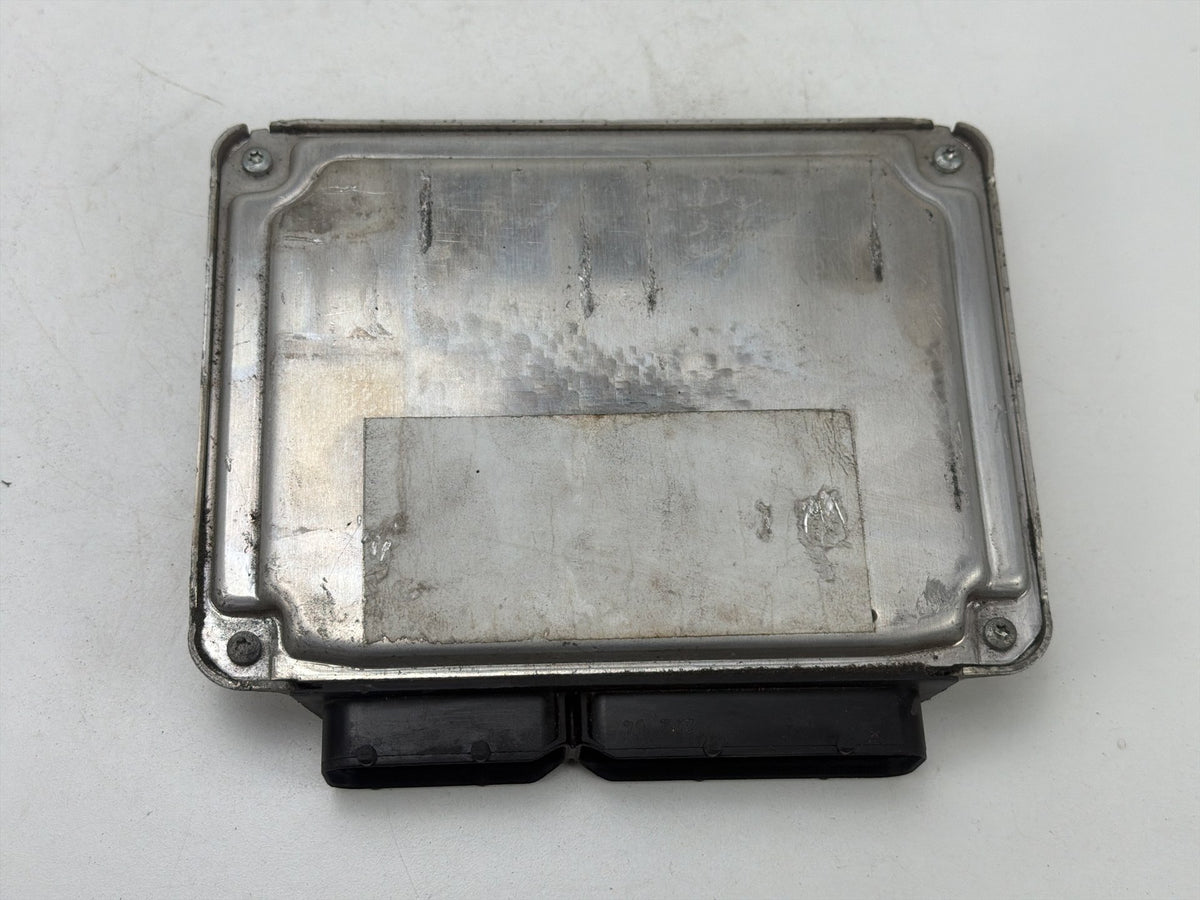 2005 Volkswagen Jetta 2.5L Engine Control Module Unit ECU 06A906032QE OEM
