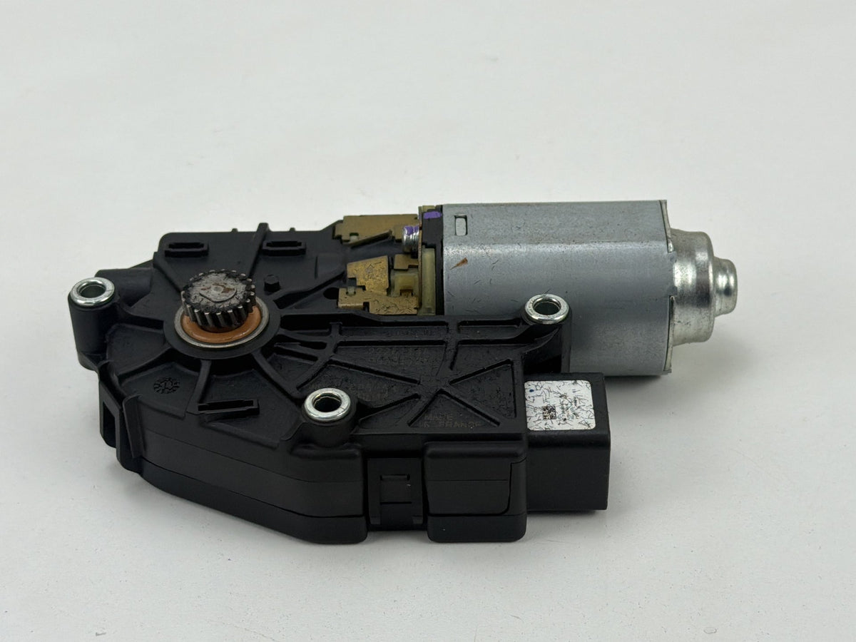 2014-2021 Maserati Quattroporte Power Sunroof Moonroof Motor 1711000AA OEM