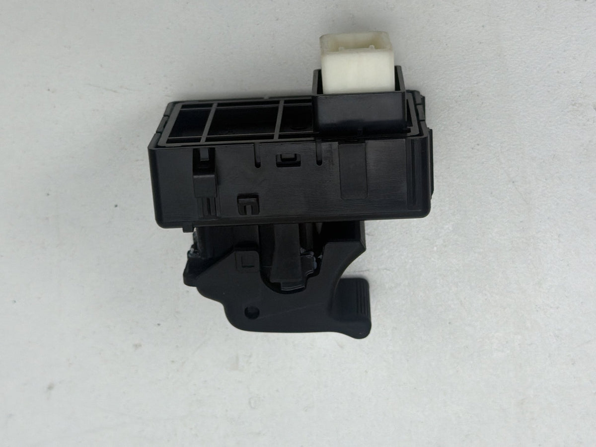2010-2012 Lexus IS250 E20 - Liftgate Release Switch 8B100 OEM